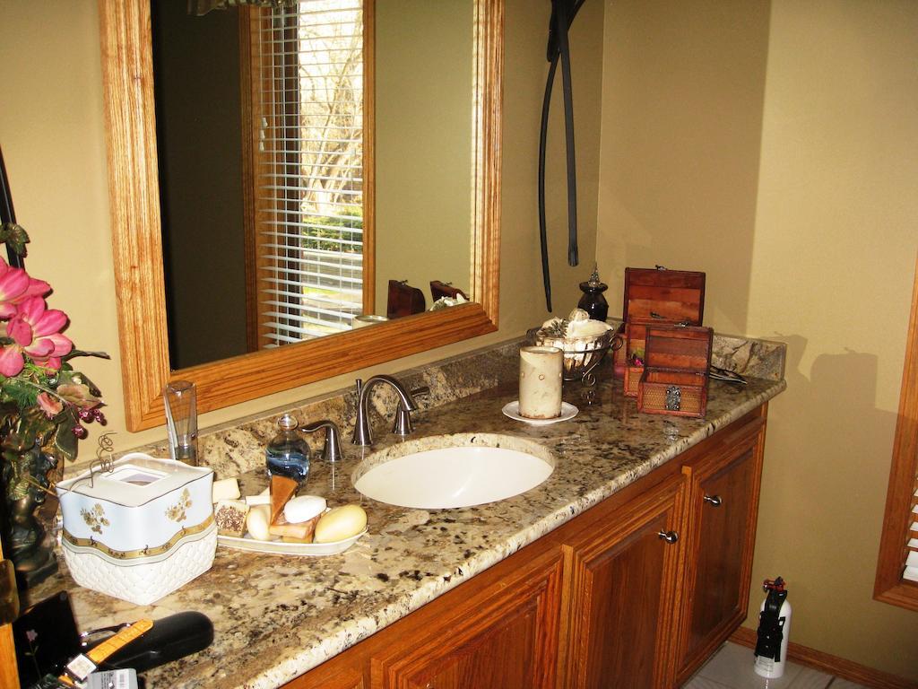 Mcdougall Lane Bed & Breakfast Drumheller Bilik gambar